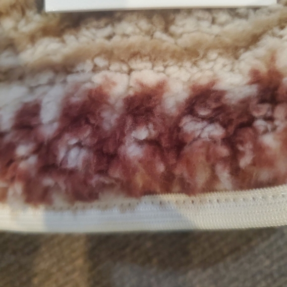 Aztec Sherpa Top-NWT - Picture 4 of 7